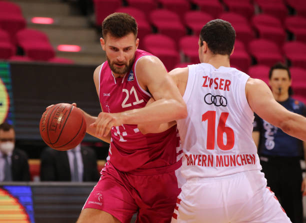 客场对阵热 客场对阵热